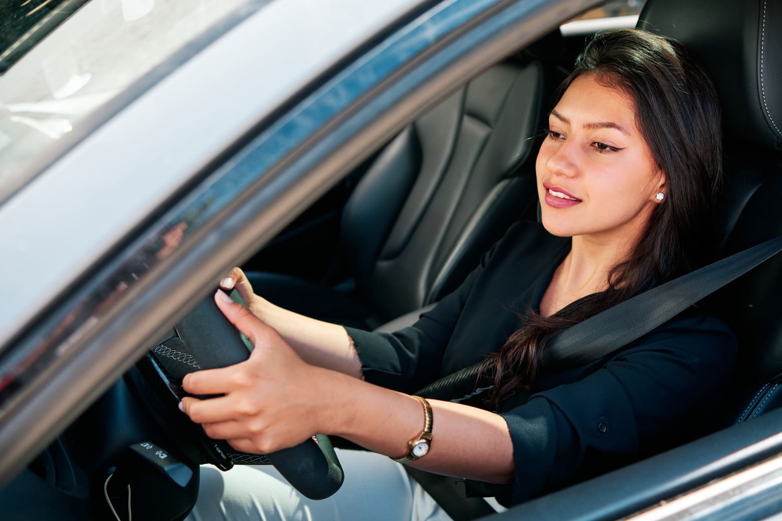 Young Latin Woman Driving Luxury Car 2022 10 11 19 18 03 Utc